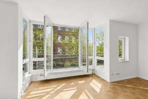 Bezugsfreie und renovierte Wohnung mit Balkon – unkompliziert zur 3-Zimmer-Wohnung umbaubar – Die vollständige Adresse der Immobilie erhältst du vom Anbieter., 13597 Spandau (Ortsteil), Berlin – Vorschaubild 3