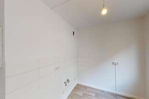 3-Raum-Erdgeschosswohnung nahe Schlossteich – Nordstr. 10, 9113 Zentrum, Chemnitz – Vorschaubild 1