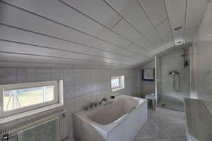 Property thumbnail 40