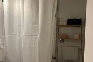 Helle 2 Zimmer-Wohnung mit EBK in Moosach, München – Die vollständige Adresse der Immobilie erhältst du vom Anbieter., 80992 Alt-Moosach, München – Vorschaubild 3