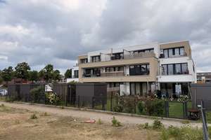 Reihenmittelhaus in Lüneburg – 5 Zimmer mit sonniger Südterrasse in familienfreundlicher Umgebung – Marie-Diederich-Str. 24, 21337 Neu-Hagen, Lüneburg – Vorschaubild 2