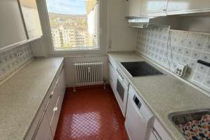 Schicke Dachgeschosswohnung mit großer Sonnenterrasse in Stuttgart-Botnang – Die vollständige Adresse der Immobilie erhältst du vom Anbieter., 70195 Botnang-Nord, Stuttgart – Vorschaubild 10