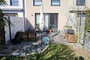 Geräumiges und neuwertiges  Reihenmittelhaus in Riedstadt-Erfelden im Grünen am Altrhein  – Die vollständige Adresse der Immobilie erhältst du vom Anbieter., 64560 Riedstadt – Vorschaubild 4