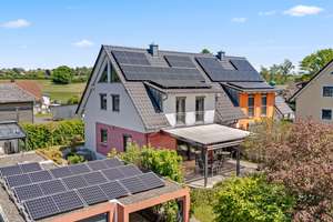 Raumwunder! Energieeffizientes Einfamilienhaus mit traumhaftem Garten, Wintergarten und Pool – Die vollständige Adresse der Immobilie erhältst du vom Anbieter., 95490 Mistelgau – Vorschaubild 3