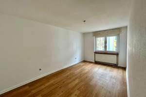 Gemütliche 2-Zimmerwohnung und Tageslicht Duschbad - mitten in Offenbach – Luisenstraße 4, 63067 Ledermuseum, Offenbach am Main – Vorschaubild 3