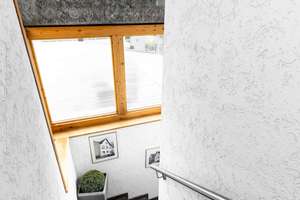 Wohnen mit Charakter: Zweifamilienhaus mit Gartenparadies und Gestaltungsfreiheit in Dreieich – Die vollständige Adresse der Immobilie erhältst du vom Anbieter., 63303 Dreieich – Vorschaubild 9