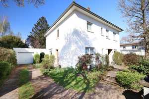*Juwel mit Gartenparadies an der Rosenhöhe* – Darmstadt – Vorschaubild 2