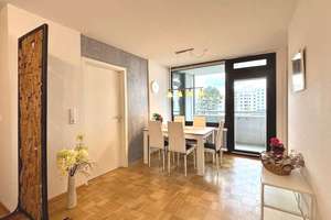 *Smarte Kapitalanlage* Gepflegte 3,5 Zimmer Wohnung mit Traumblick und Balkon nahe Campus Vaihingen