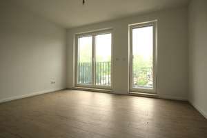 Am Park gelegene, moderne, ruhige 2 Zi-Whg mit Südbalkon in Obermenzing, EBK , Aufzug  – Die vollständige Adresse der Immobilie erhältst du vom Anbieter., 81247 Obermenzing, München – Vorschaubild 5