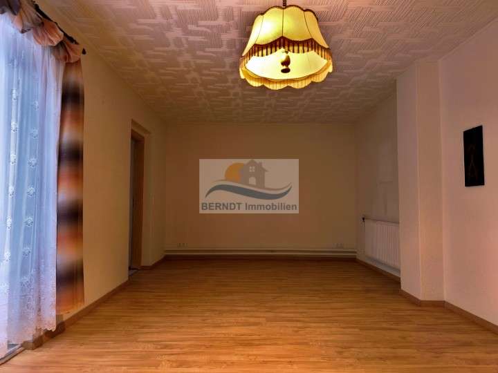 Immobilie in Bergen auf Rügen - Ein Haus für viele Pläne und Ideen! - Bild 2