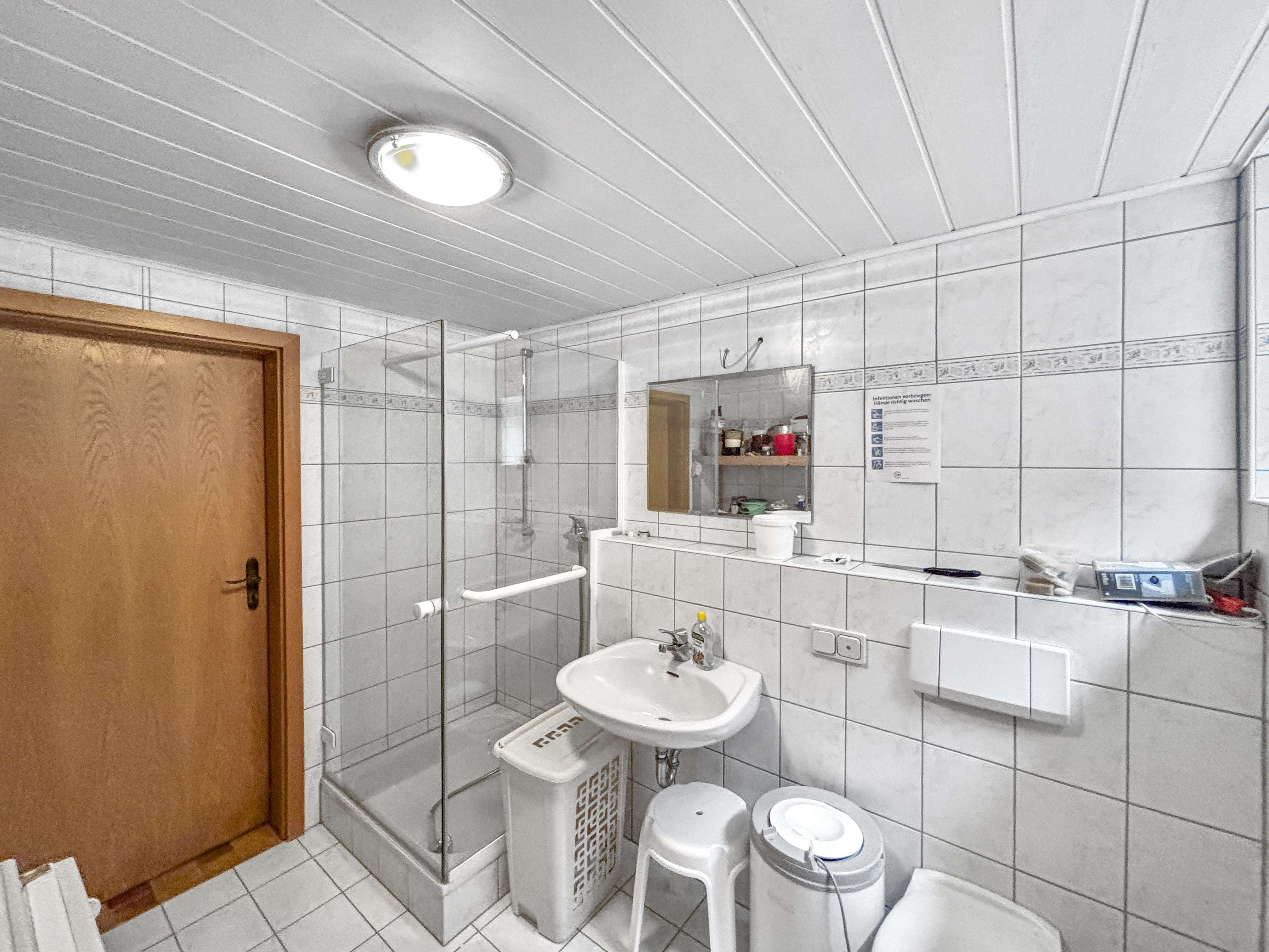 Immobilie in Sommerhausen - Ehemaliges Weingut - Wohnhaus und Nebengebäude in Sommerhausen - Bild 11