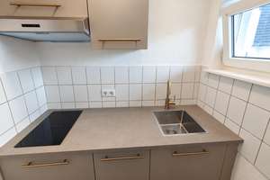 Vollmöbliertes und renoviertes Einzimmerapartment in zentraler Lage – 60326 Gallus, Frankfurt am Main – Vorschaubild 2