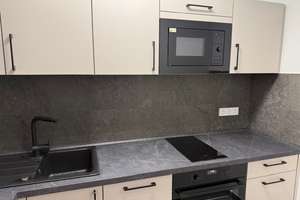Helle, ruhige 1-Zi. Wohnung am Englischen Garten/ Erstbezug nach Sanierung – Osterwaldstr. XX, 80805 Alte Heide-Hirschau, München – Vorschaubild 2