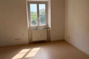 Hell durchflutete und gut geschnittene 3-Zimmer-Wohnung – Dr.-Luppe-Platz 6, 90443 Steinbühl, Nürnberg – Vorschaubild 4