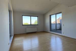 Lichtdurchflutete Penthousewohnung mit drei Balkonen – 30657 Bothfeld, Hannover – Vorschaubild 4