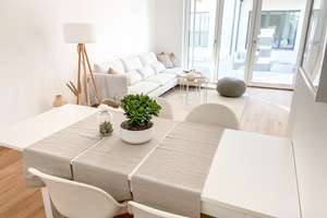 Lichtdurchflutete 4-Zi. Traumwohnung mit Einbauküche, 2 Bädern & großem Balkon,Tiefgarage und Keller – Lehrberger Str. 56, 90431 Gaismannshof, Nürnberg – Vorschaubild 3