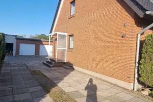Wohnen mit Charakter: Großzügiges Einfamilienhaus in Kiel – Zum Schlüsbeker Moor 23, 24145 Moorsee, Kiel – Vorschaubild 2