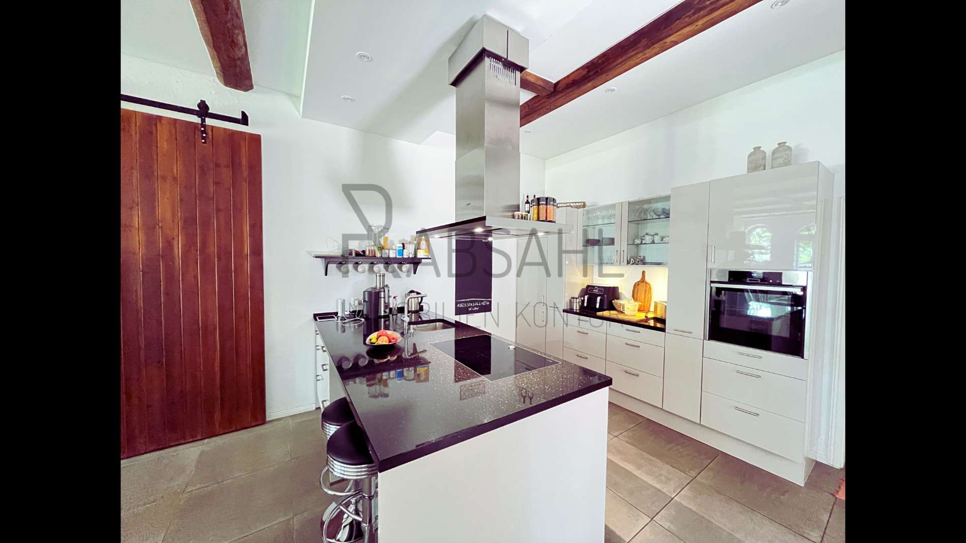 Immobilie in Rhade - Traumhaft restaurierter Pferdehof mit Offenställen, Paddock und Wiese direkt am Haus! - Bild 12