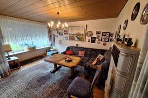Preiswertes 4-Zimmer-Reihenmittelhaus in Biberach an der Riß - bitte keine Makleranfragen – Neue Heimat 28, 88400 Biberach an der Riß – Vorschaubild 2