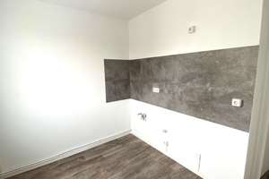 Bezugsfrei: Helle sanierte 3-Zimmer Wohnung in Schönefeld – Die vollständige Adresse der Immobilie erhältst du vom Anbieter., 4347 Schönefeld-Ost, Leipzig – Vorschaubild 3