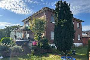 Wohntraum für Familien &amp; Anleger: Vermietetes Zweifamilienhaus in ruhiger Lage von Lippstadt-E – Die vollständige Adresse der Immobilie erhältst du vom Anbieter., 59558 Lippstadt – Vorschaubild 1