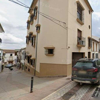OKUPATO Apartment for sale at Calle Enmedio 18 in Alameda, Málaga.
