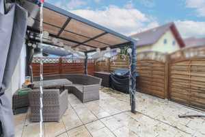 Moderne DHH mit eigenem Garten in Ortsrandlage von Velden! – Landshut (Kreis) – Vorschaubild 2