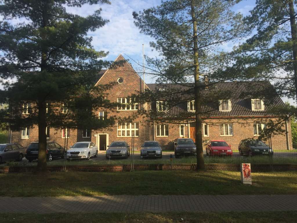 Historisches Mehrfamilienhaus voll vermietet "Alte Kommandantur-Geschichte trifft Rendite"