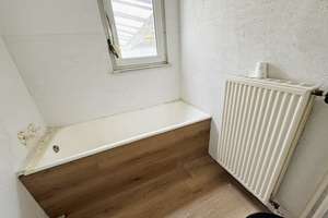 Sanierungsbedürftiges Ein-Zweifamilienhaus in Bielefeld-Senne – Die vollständige Adresse der Immobilie erhältst du vom Anbieter., 33659 Senne, Bielefeld – Vorschaubild 6