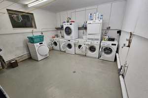Exklusive 3-Zimmer-Dachgeschosswohnung (ca. 82 qm Grundrissfläche) mit Balkon in top gepflegtem MFH – Die vollständige Adresse der Immobilie erhältst du vom Anbieter., 57076 Weidenau, Siegen – Vorschaubild 12