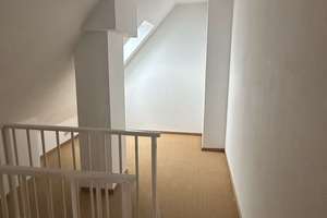 3 ½-Zimmer-Maisonette-Obergeschoss-Eigentumswohnung mit eigenem Tiefgaragenstellplatz im Haus – Die vollständige Adresse der Immobilie erhältst du vom Anbieter., 22359 Volksdorf, Hamburg – Vorschaubild 9