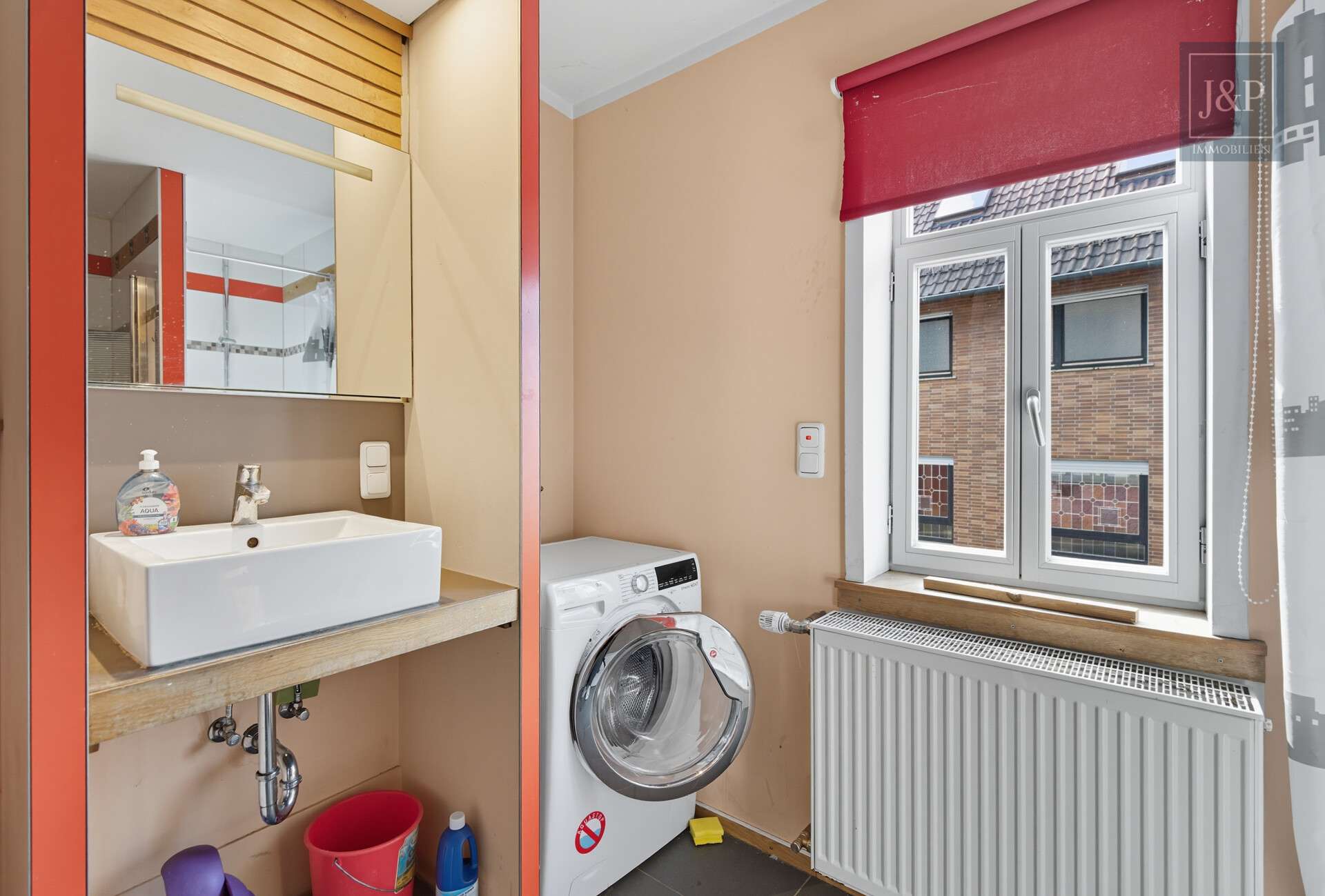 Immobilie in Bruchköbel - Zentral & vielseitig: Großes Fachwerkhaus mit Einliegerwohnung und Nebengebäuden! - Bild 24