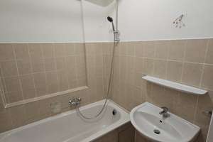 Zuhause mit drei Zimmern in Nürnberg Steinbühl – 90443 Steinbühl, Nürnberg – Vorschaubild 3