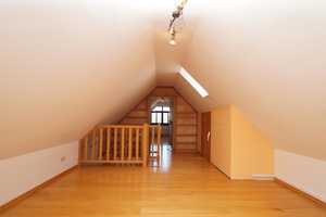 * LARGE SINGE FAMLIY HOME * 
ca. 220 m² / 2386 ft², 5 Bed, 2.5 Bath, 3 Garage, Yard – Rheingau-Taunus-Kreis – Vorschaubild 27