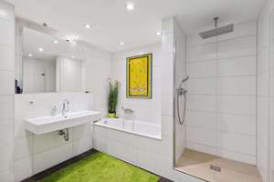 Urbaner Wohntraum! Sonnige 3 Zimmer-Dachterrassen-Wohnung / Perfekte Infrastruktur!! – Lindwurmstraße 99, 80337 Am alten südlichen Friedhof, München – Vorschaubild 9