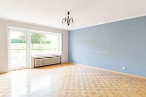 Gut geschnittene 3-Zimmer-Wohnung mit Loggia & Tiefgaragenstellplatz in der Passauer Innstadt – Die vollständige Adresse der Immobilie erhältst du vom Anbieter., 94032 Innstadt, Passau – Vorschaubild 2