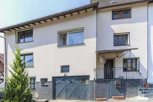Zögern Sie nicht: Gepflegtes EFH mit Terrasse, Garage und viel Stauraum – Lahn-Dill-Kreis – Vorschaubild 1
