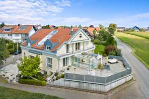 Die Villa auf dem Lande – Großes Einfamilienhaus mit Einliegerwohnung in Vorort von Ravensburg" – Ravensburg (Kreis) – Vorschaubild 2