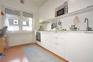 Charmantes Haus mit drei Einheiten und viel Entwicklungspotenzial – Die vollständige Adresse der Immobilie erhältst du vom Anbieter., 51069 Dünnwald, Köln – Vorschaubild 6