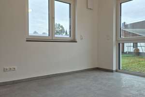 Seltene Gelegenheit | Neubau EnEv 40+ | Großzügiges, modernes 2-Familienhaus mit Garagen & Garten – Im Pohl 39, 52152 Simmerath – Vorschaubild 3