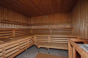 Urban wohnen mit Weitblick: Drei-Zimmer-Wohnung mit Loggia, Balkon und Schwimmbad in Düsseldorf – Die vollständige Adresse der Immobilie erhältst du vom Anbieter., 40470 Mörsenbroich, Düsseldorf – Vorschaubild 18