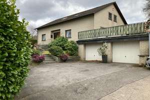 Geräumiges Einfamilienhaus mit großem Garten und Garage in Monschau zu vermieten