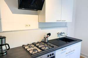 Möbliertes Erdgeschossapartment mit Stil am Maschsee – Suthwiesenstraße 47, 30159 Döhren, Hannover – Vorschaubild 4