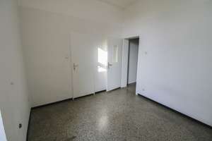 Charmante 2-Zimmer-Wohnung im Herzen von Aachen – ideal für Singles oder Studenten – Die vollständige Adresse der Immobilie erhältst du vom Anbieter., 52066 Marschiertor, Aachen – Vorschaubild 4
