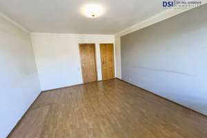 Domblick inklusive: Attraktive 5-Zimmer-Wohnung mit zwei Balkonen – Die vollständige Adresse der Immobilie erhältst du vom Anbieter., 50939 Sülz, Köln – Vorschaubild 11