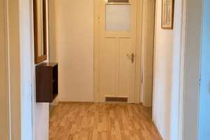 Vermietete 3-Zimmer-Wohnung mit Balkon – attraktive Kapitalanlage mit Entwicklungspotenzial  – Die vollständige Adresse der Immobilie erhältst du vom Anbieter., 90459 Galgenhof, Nürnberg – Vorschaubild 3