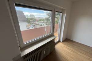 Zentral gelegene 2 Zimmer Wohnung mit Balkon in Malsch – Die vollständige Adresse der Immobilie erhältst du vom Anbieter., 76316 Malsch – Vorschaubild 2