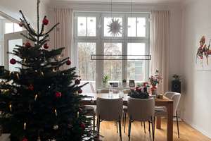75 m² im Altbau - 2 Zimmer Wohnung zur Untermiete für 2 Monate – Die vollständige Adresse der Immobilie erhältst du vom Anbieter., 40235 Grafenberg, Düsseldorf – Vorschaubild 1