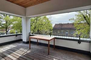 * hochwertige Penthousewohnung mit perfekter Infrastruktur *