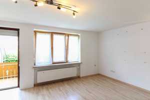 Gestaltbares RMH mit 2 WE und Garten zur flexiblen Nutzung oder (Teil-)Vermietung in Rosenheim – Rosenheim – Vorschaubild 5